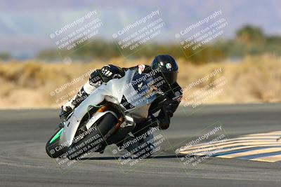 media/Jan-09-2022-SoCal Trackdays (Sun) [[2b1fec8404]]/Turn 16 (11am)/